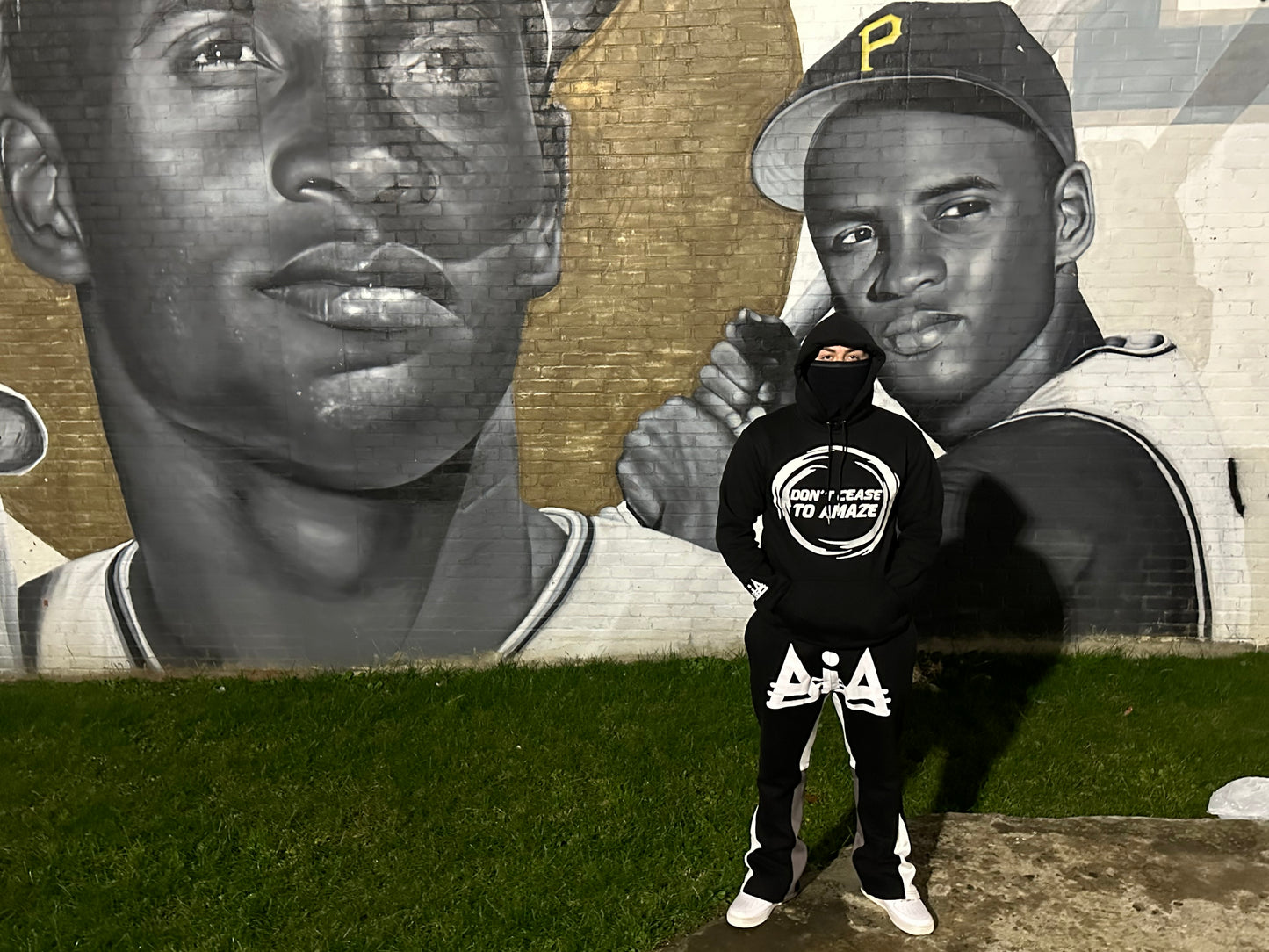 BLACK/White DCTA hoodie